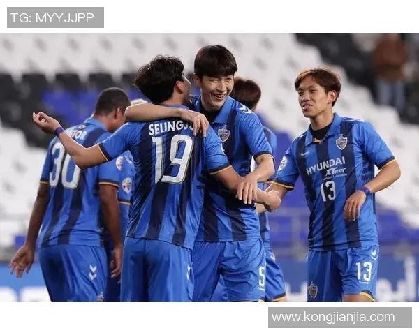 伯斯荣光与蔚山现代的巅峰对决展现足球魅力与激情的较量