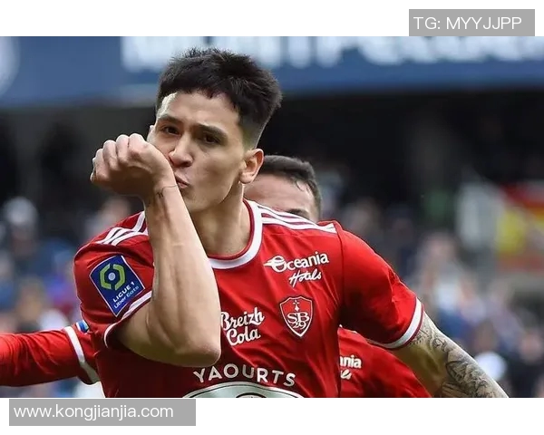 克莱蒙特主场迎战布雷斯特双方争夺关键积分的激烈对决