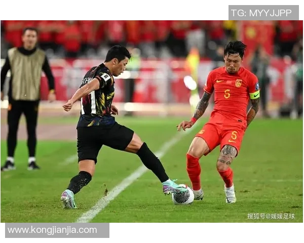 国足与伊朗激战回顾分析全场表现与战术对比