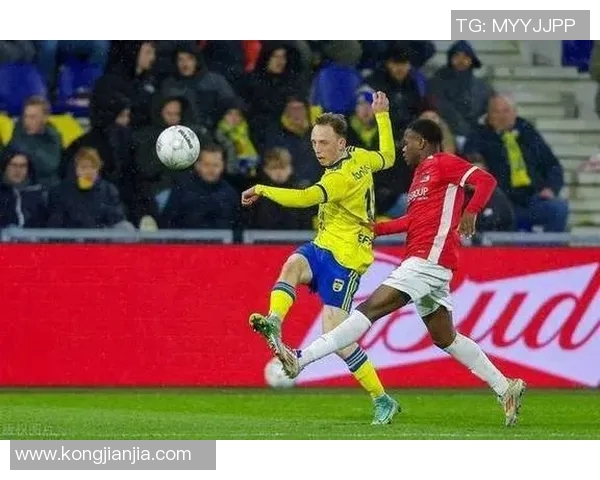 格拉夫与坎布尔精彩对决比分揭晓赛季表现分析