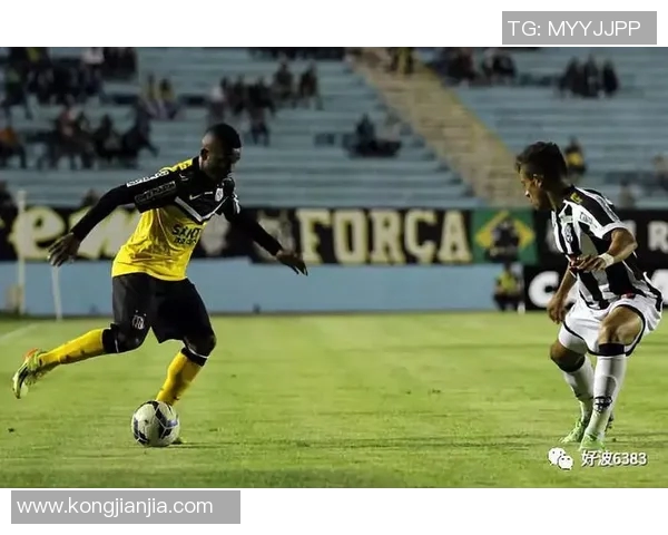 森柏欧与隆迪那的精彩对决揭示了足球战术的博弈与团队合作的重要性