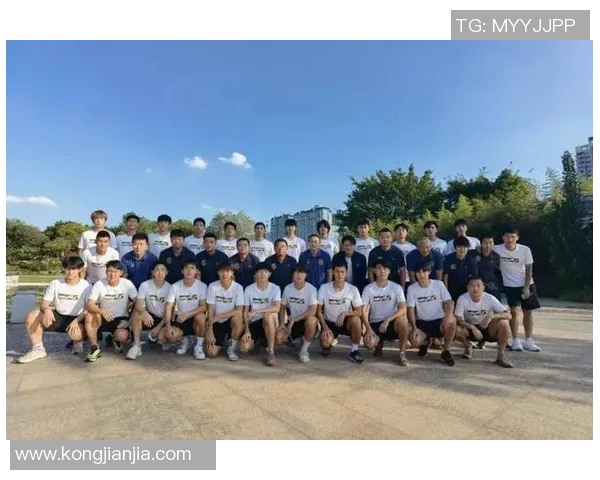 重庆足球队荣登足球状态排行榜第五名展现强劲实力