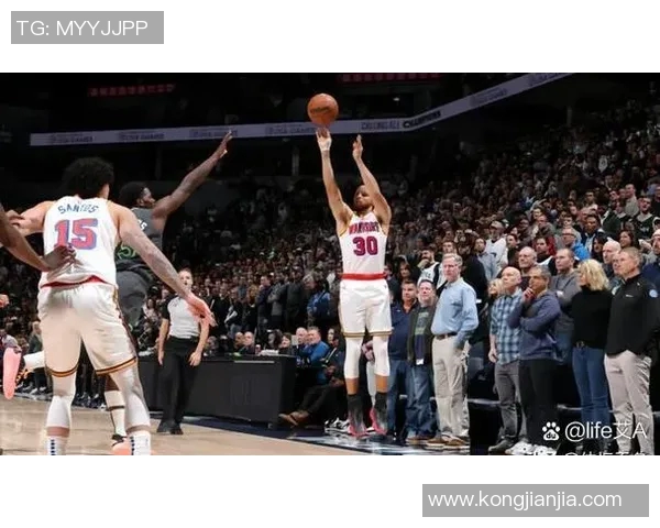 2005年NBA季后赛火箭与爵士激战回顾精彩瞬间与经典对决分析