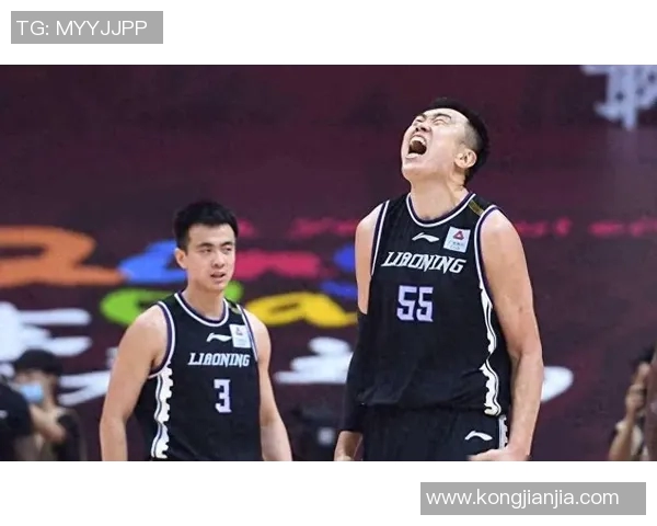 18赛季新疆男篮与辽宁男篮巅峰对决精彩回顾与赛季亮点分析 18赛季新疆男篮与辽宁男篮巅峰对决精彩回顾与赛季亮点分析