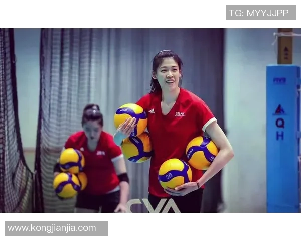 中国女排迎战美国队央视直播盛况回顾与精彩瞬间分析 中国女排迎战美国队央视直播盛况回顾与精彩瞬间分析